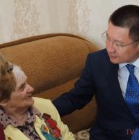 Ветеранов Великой Отечественной войны поздравил Аким Павлодарской области